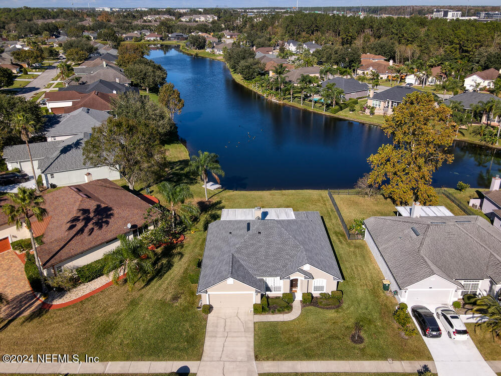 11425 CHASE MEADOWS Drive S