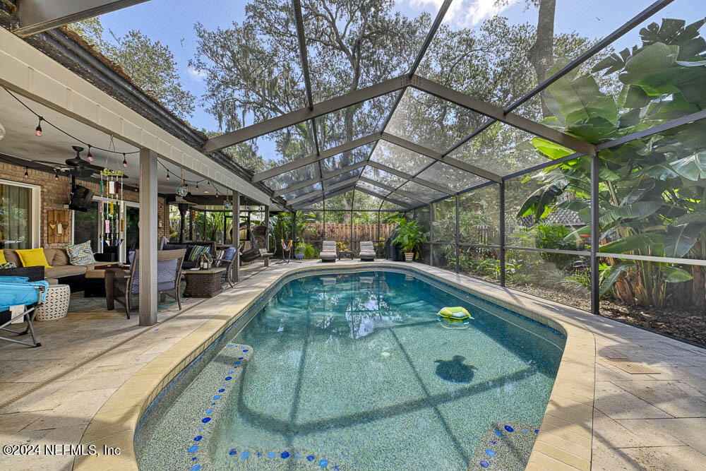 1312 PLANTATION OAKS Drive S