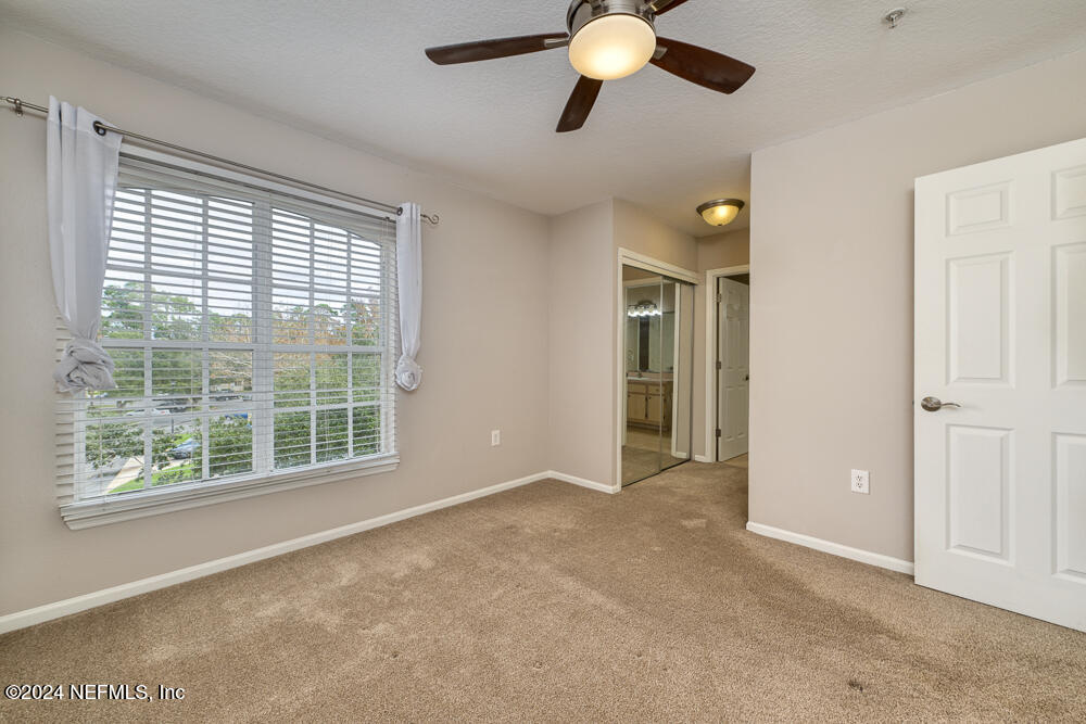 1655 THE GREENS Way, 2231
