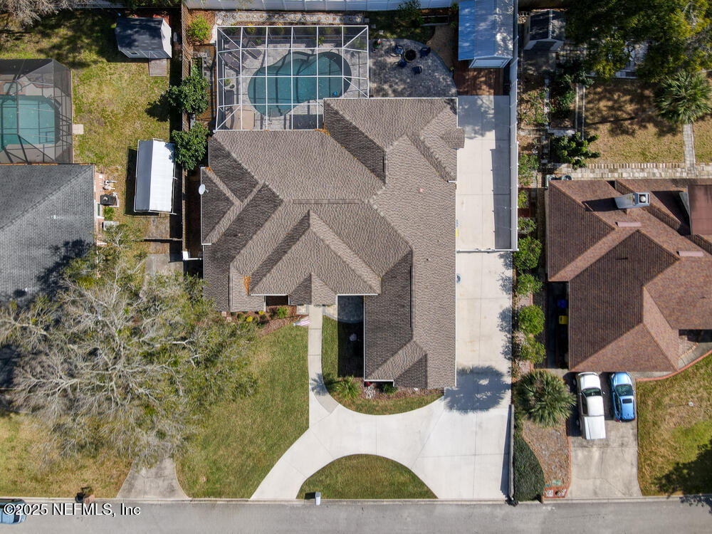 4555 BEACON Drive W
