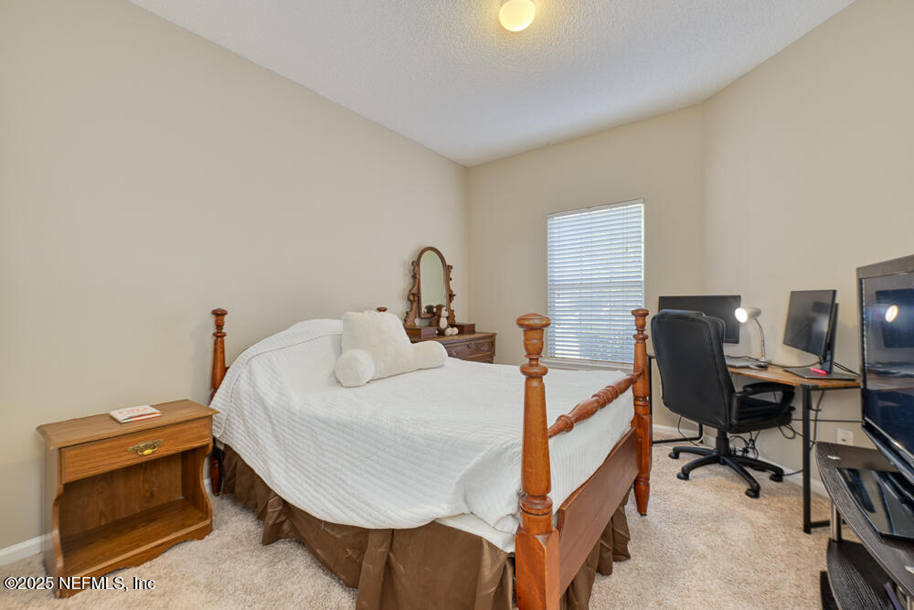 4225 LEAPING DEER Lane