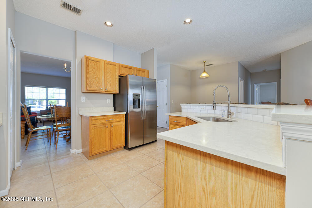 4225 LEAPING DEER Lane