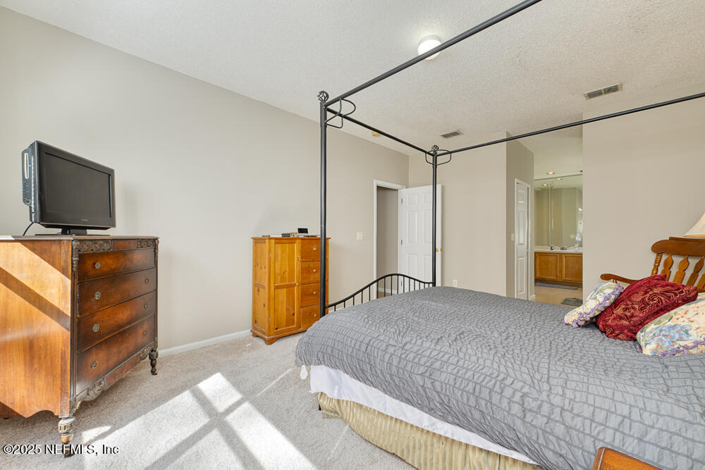 4225 LEAPING DEER Lane