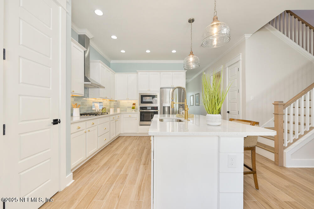 1710 5TH Street S