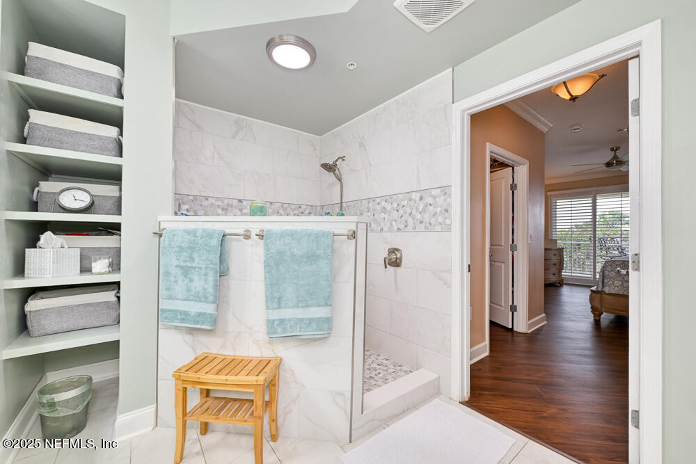 116 19TH Avenue N, 301