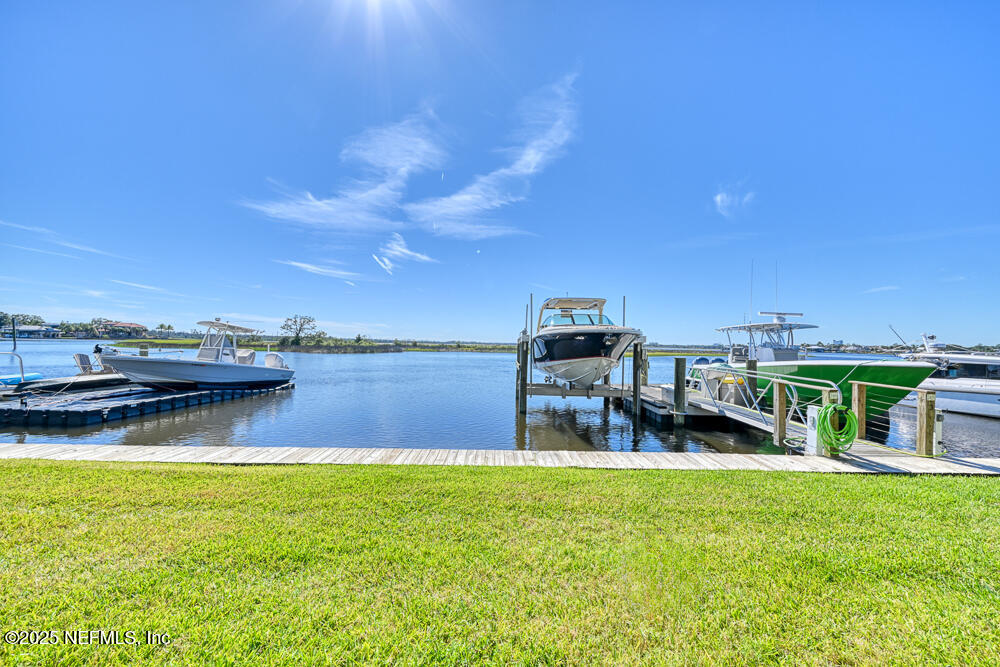 2410 BEACH Boulevard, Jacksonville Beach