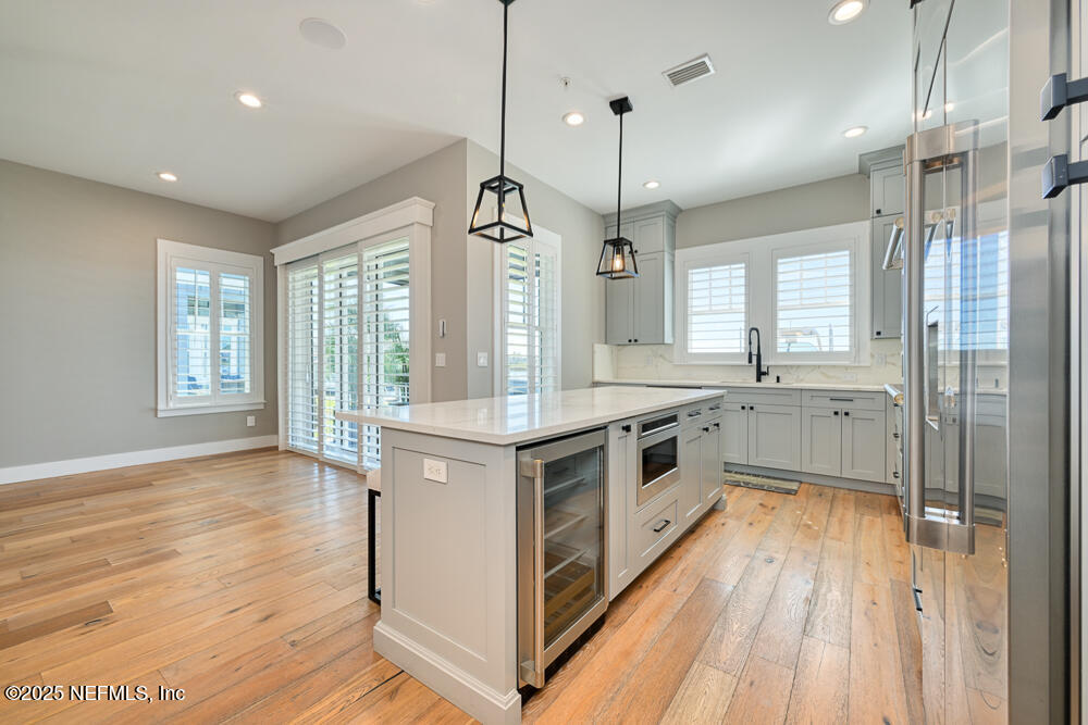 2410 BEACH Boulevard, Jacksonville Beach