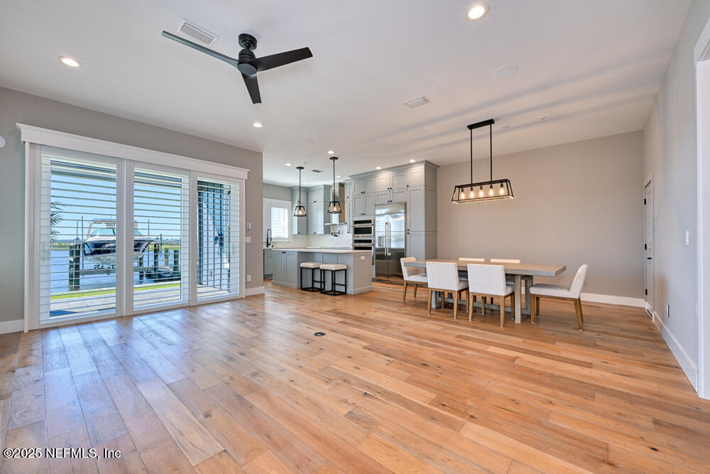 2410 BEACH Boulevard, Jacksonville Beach