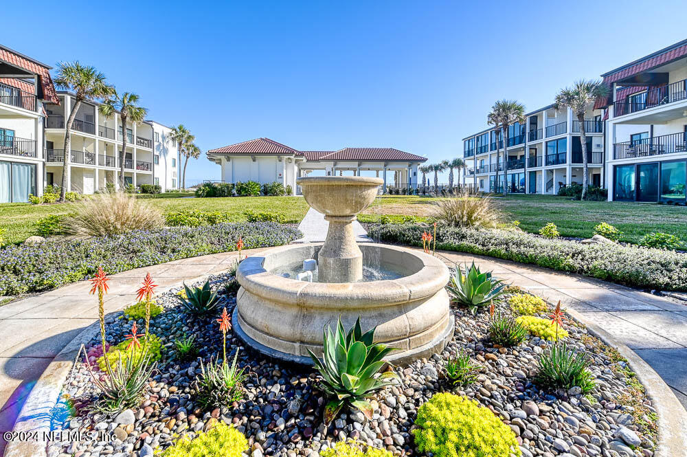 2321 COSTA VERDE Boulevard 201