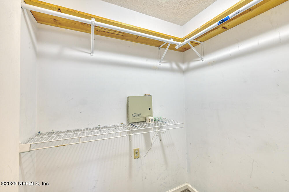 403 SCARLET BUGLER Lane N