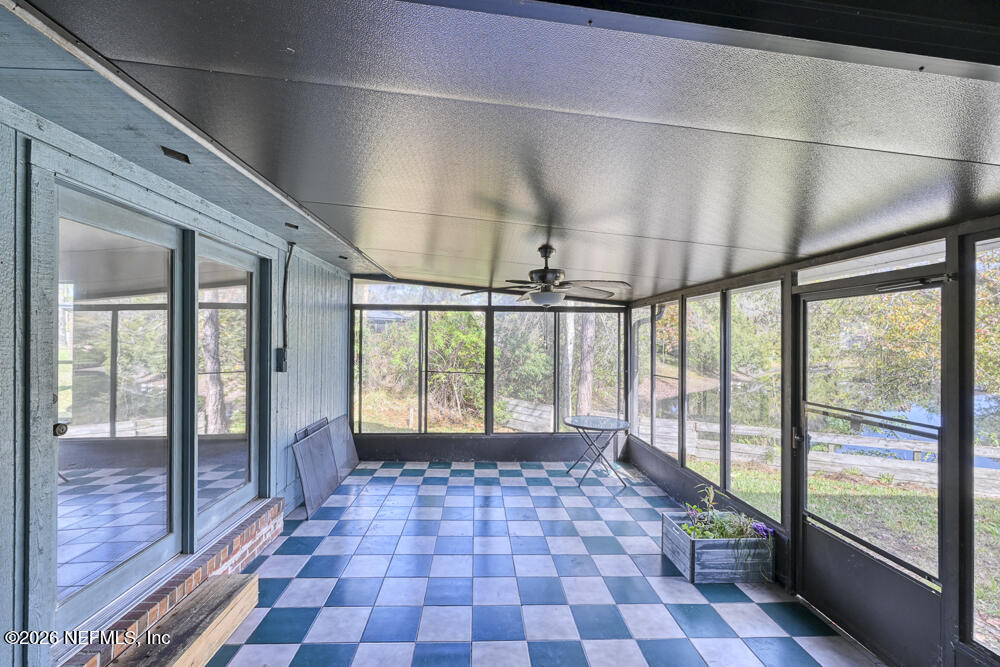 403 SCARLET BUGLER Lane N