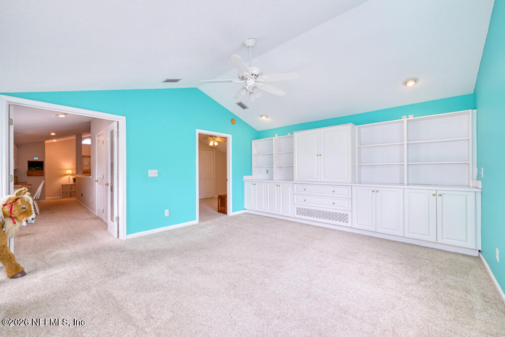 1571 BLUE HERON Lane