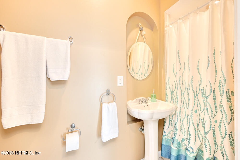 1571 BLUE HERON Lane