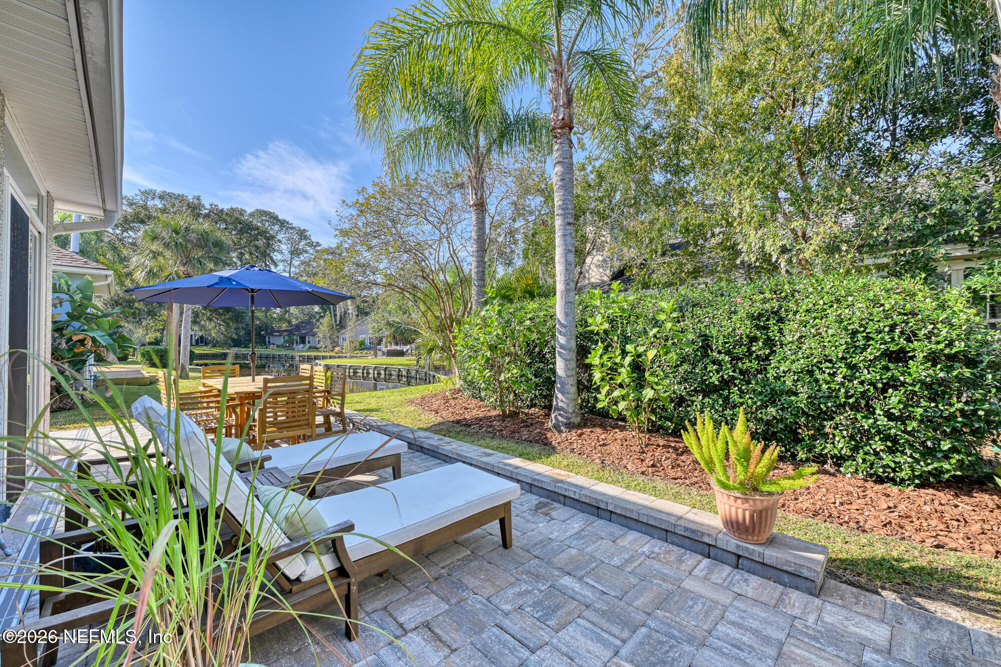 1571 BLUE HERON Lane