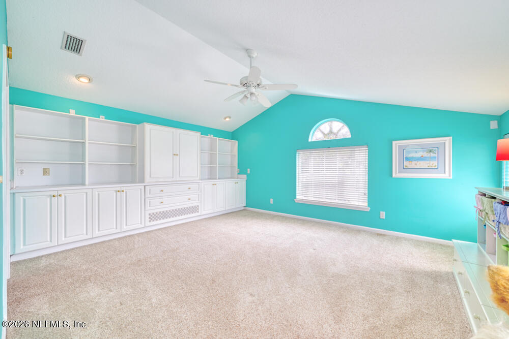 1571 BLUE HERON Lane