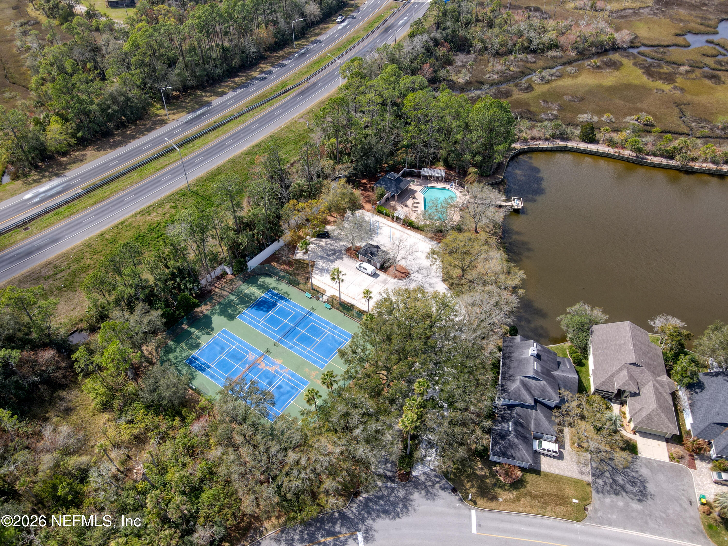 1571 BLUE HERON Lane