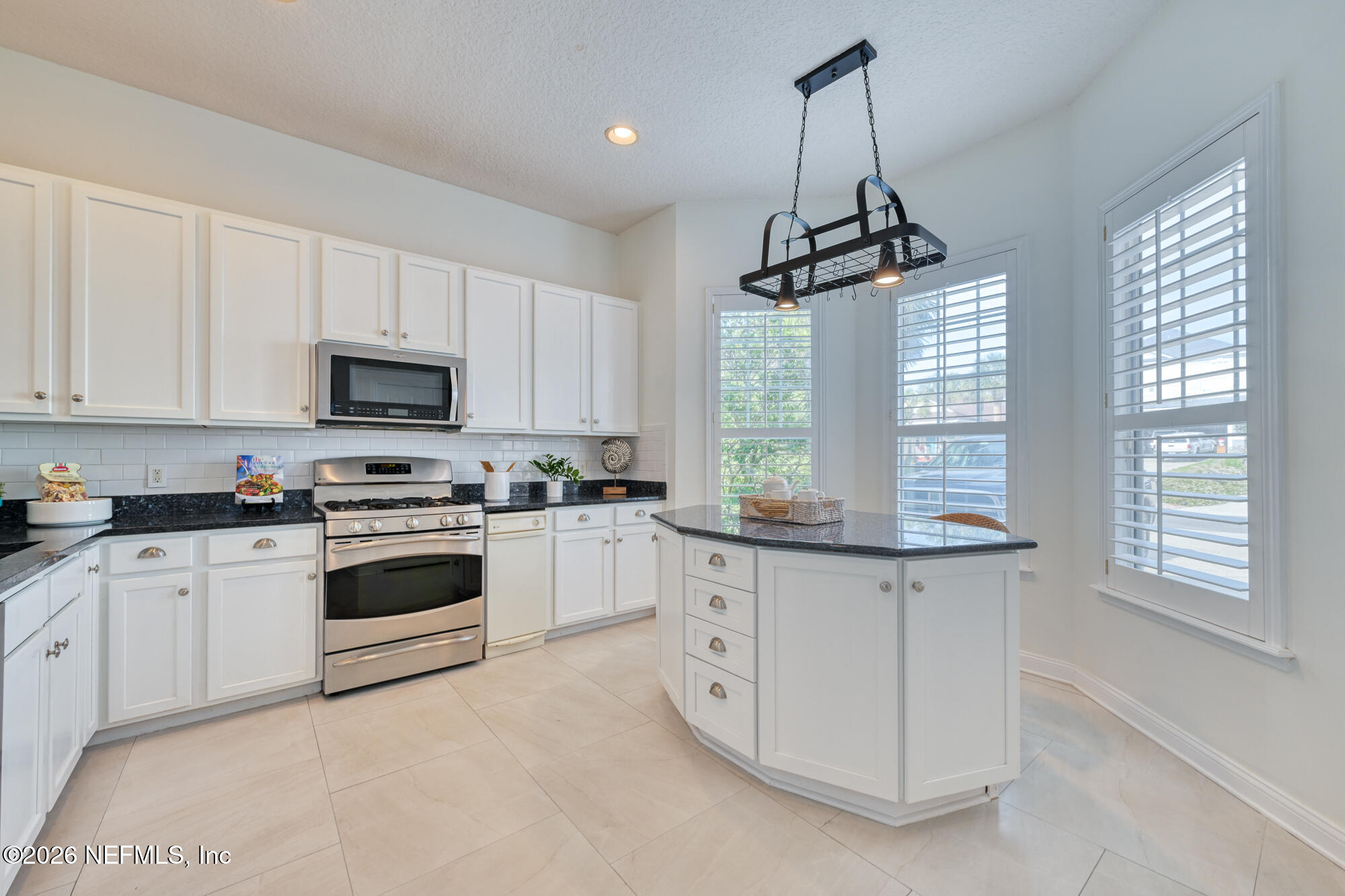 645 SAND ISLES Circle