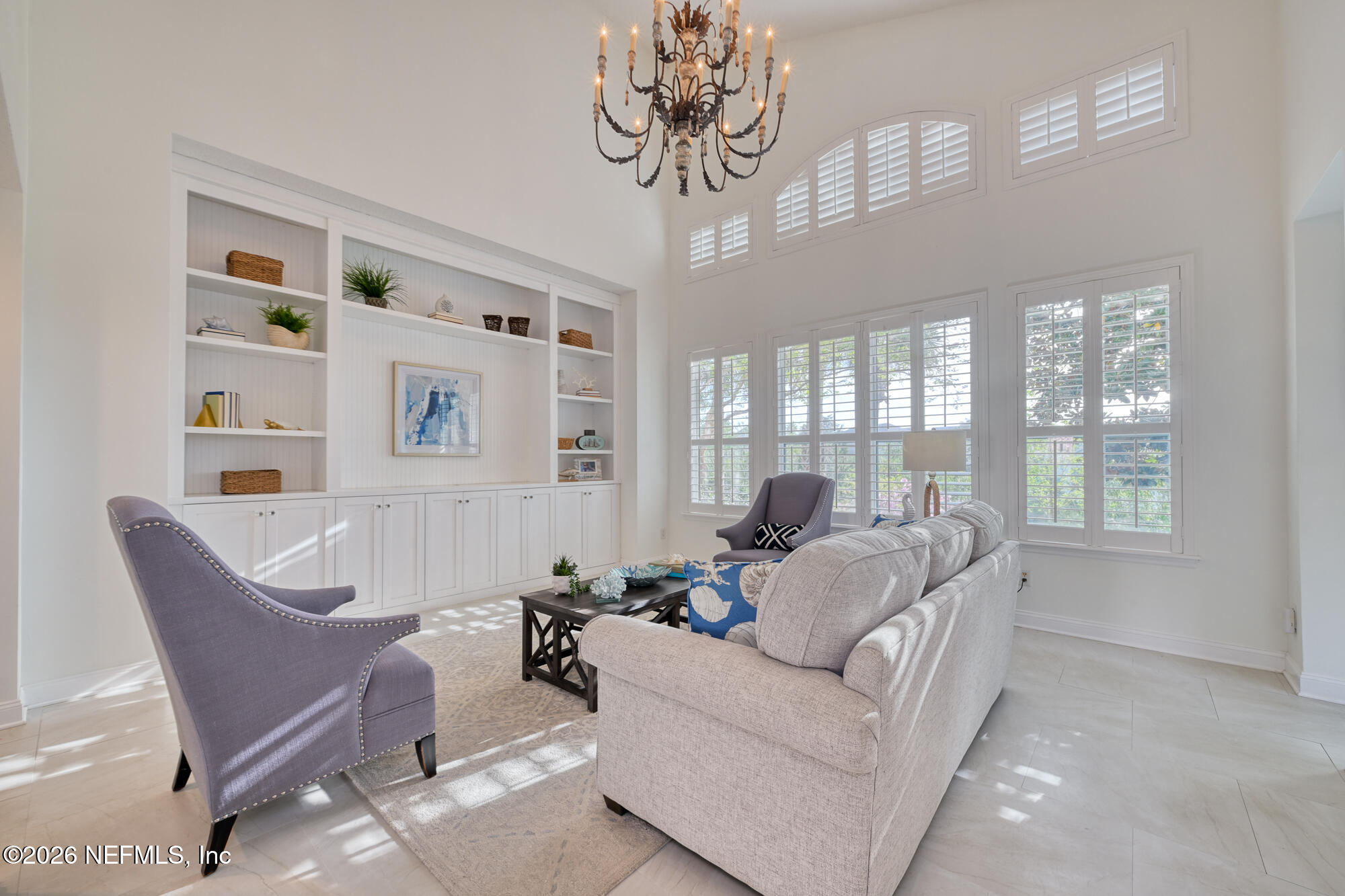 645 SAND ISLES Circle