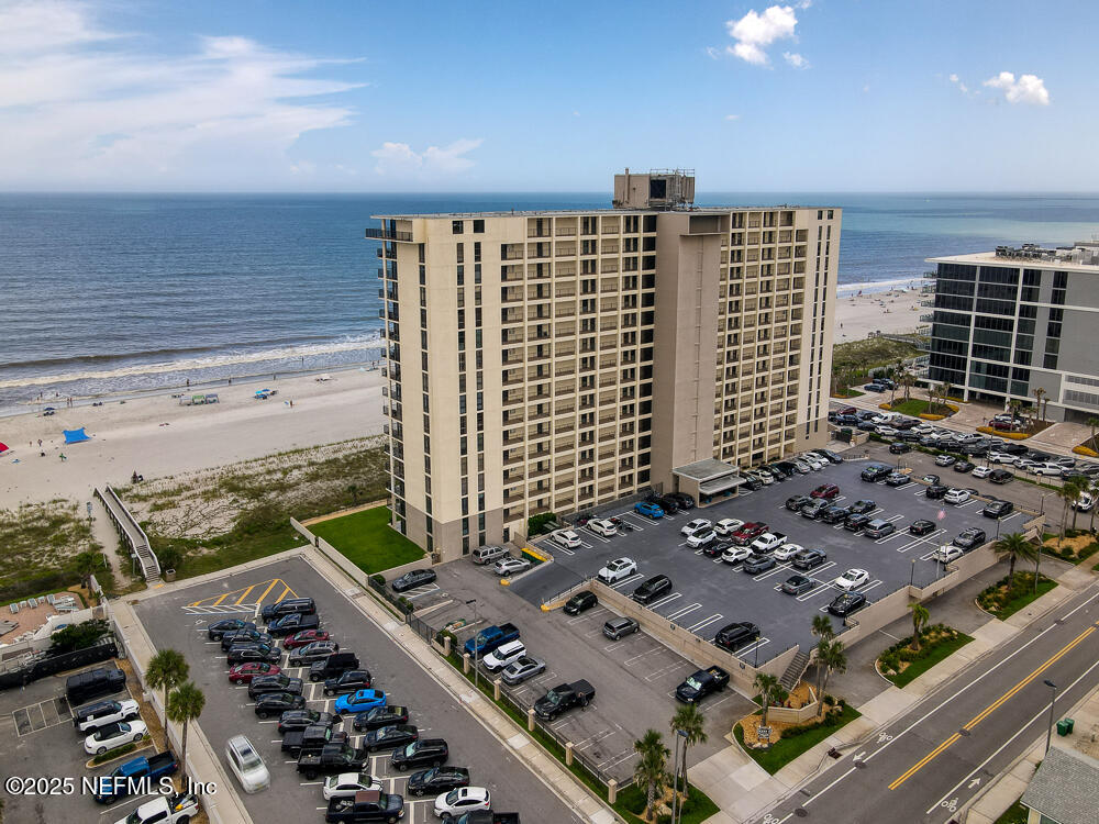 1301 1ST Street S 803