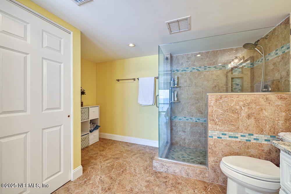 1301 1ST Street S 803