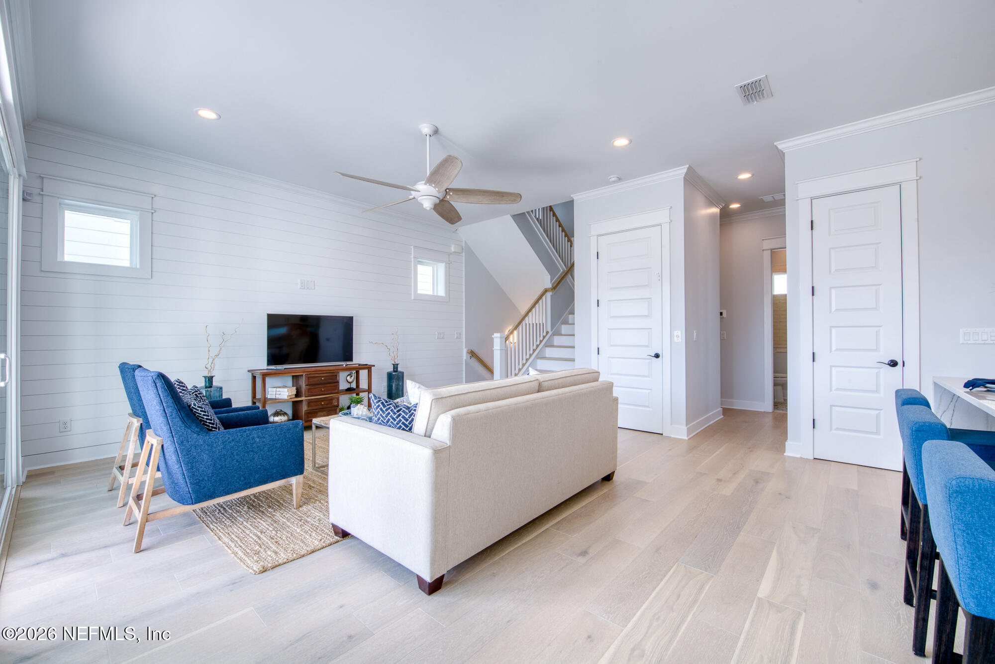 1812 OCEAN Drive S
