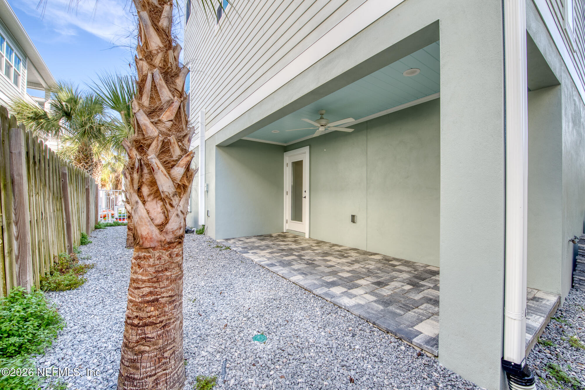 1812 OCEAN Drive S