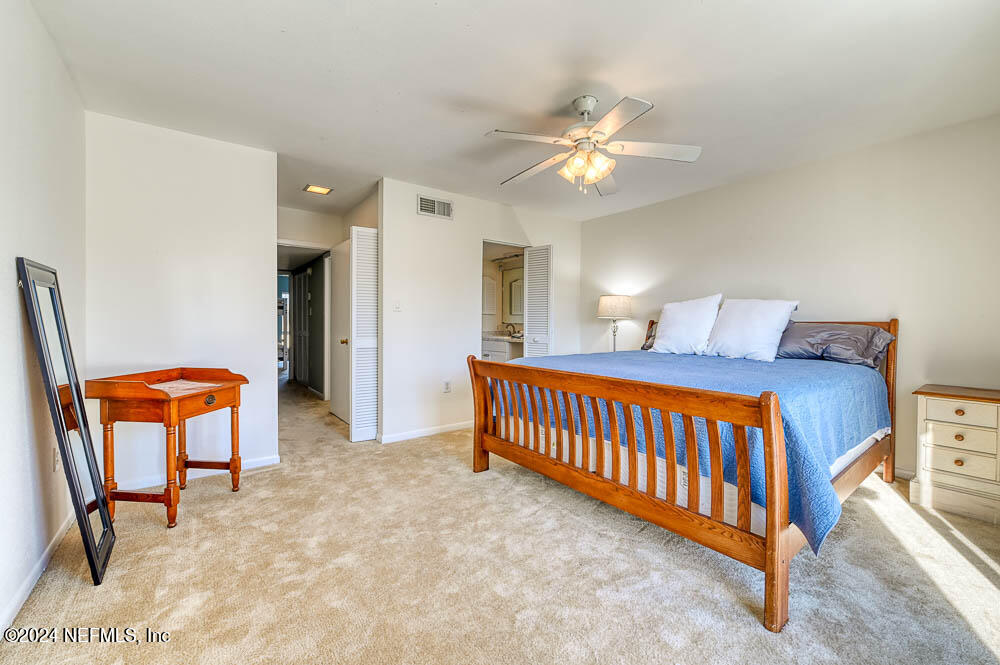 2321 COSTA VERDE Boulevard 201