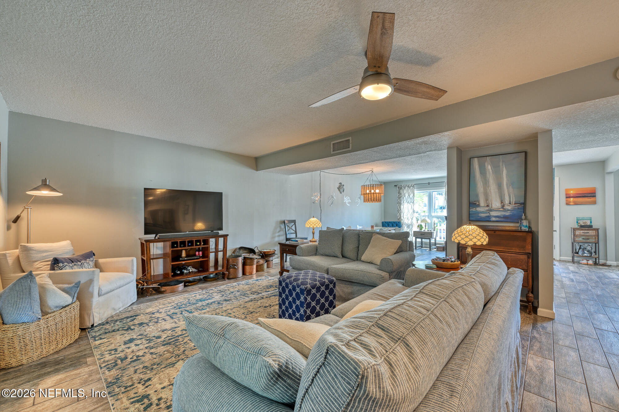 2233 SEMINOLE Road 32