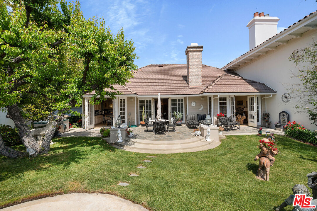 2115 Stoney Hill Rd