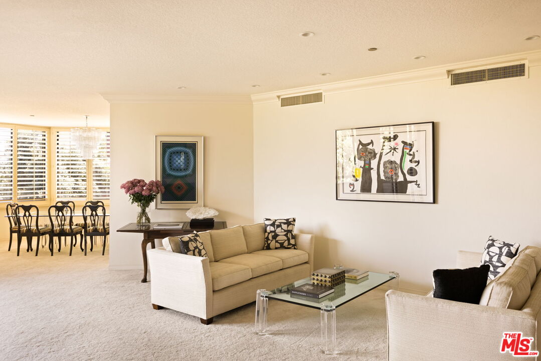 300 N Swall Dr Unit: 353