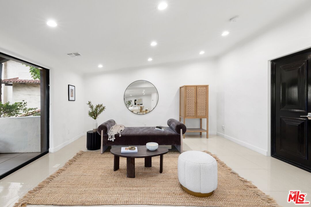 2131 Century Woods Way Unit: 16