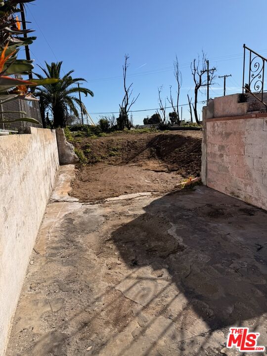 512 Mount Holyoke Ave