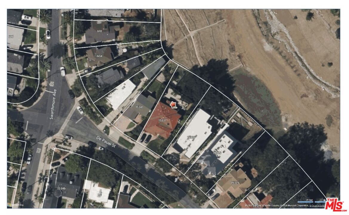 15337 De Pauw St