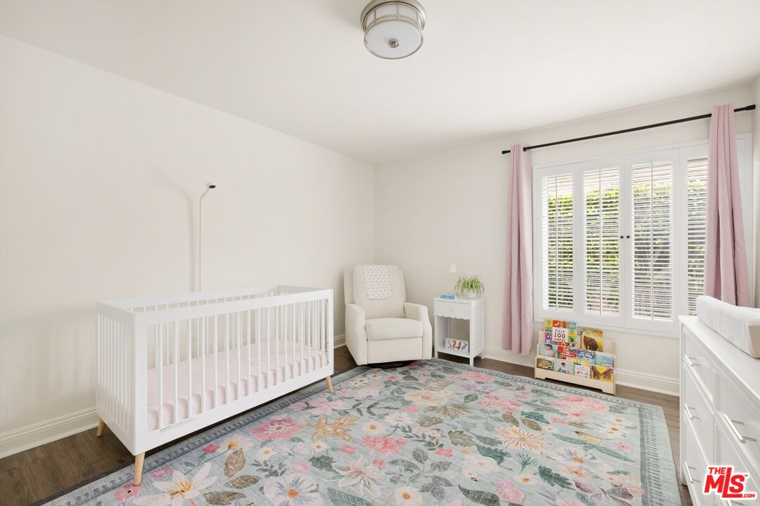 1329 Avenida De Cortez