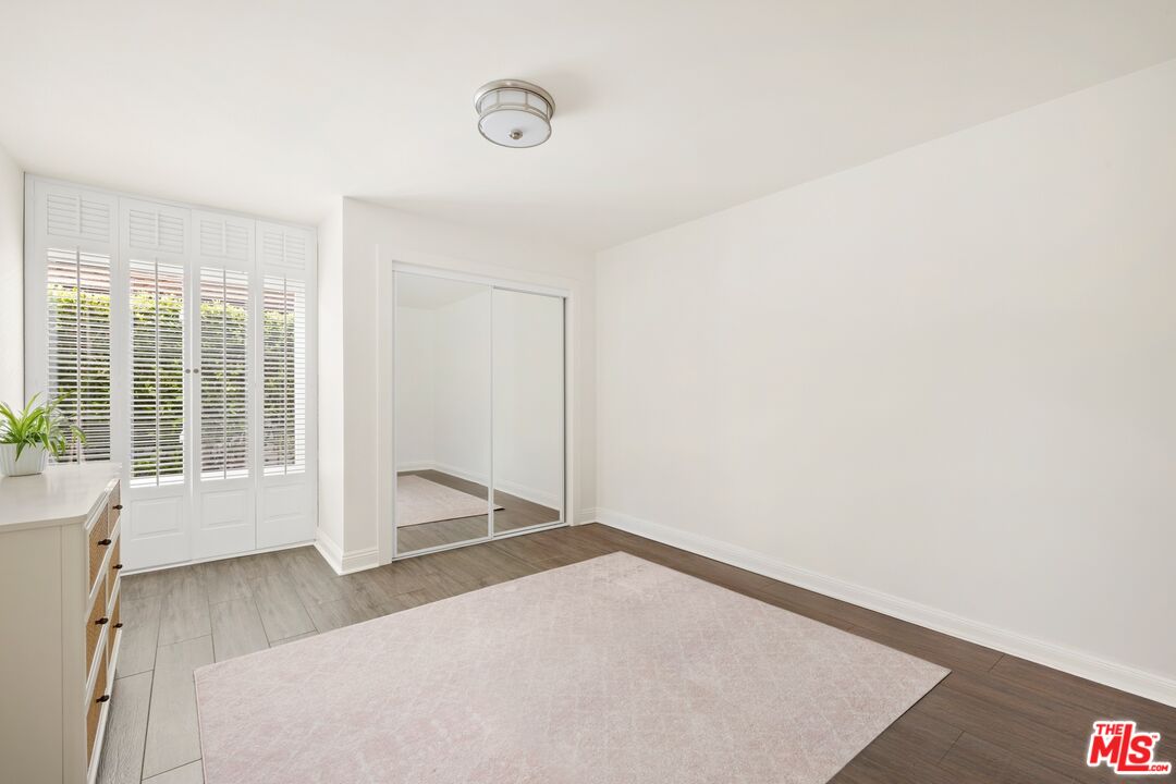 1329 Avenida De Cortez