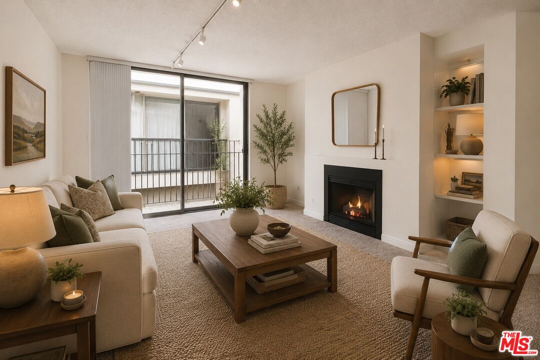 11645 Montana Ave Unit: 206