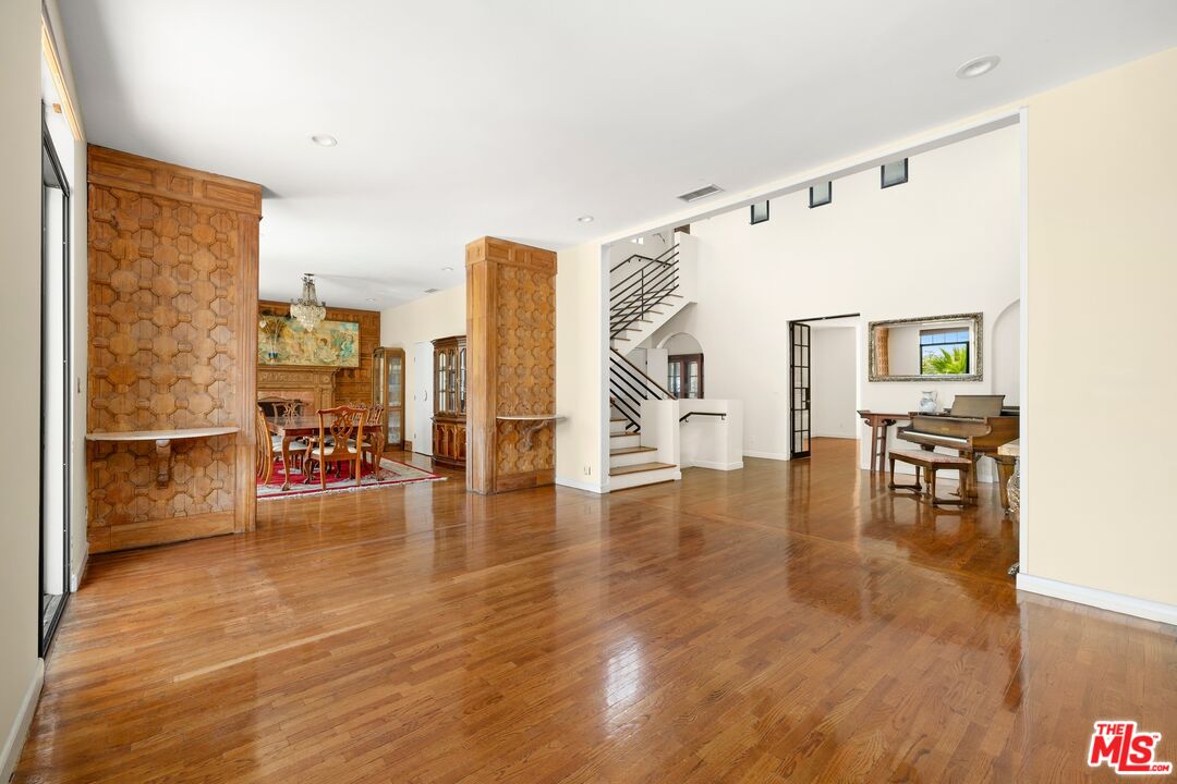 333 Dalehurst Ave