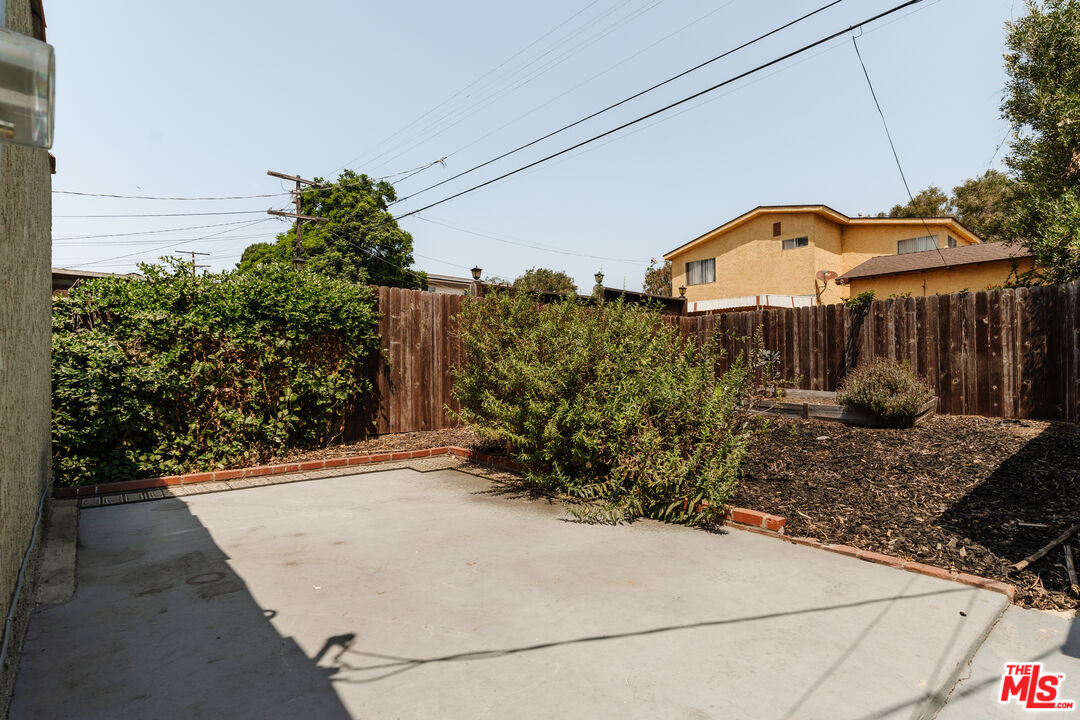 4213 W 59th Pl
