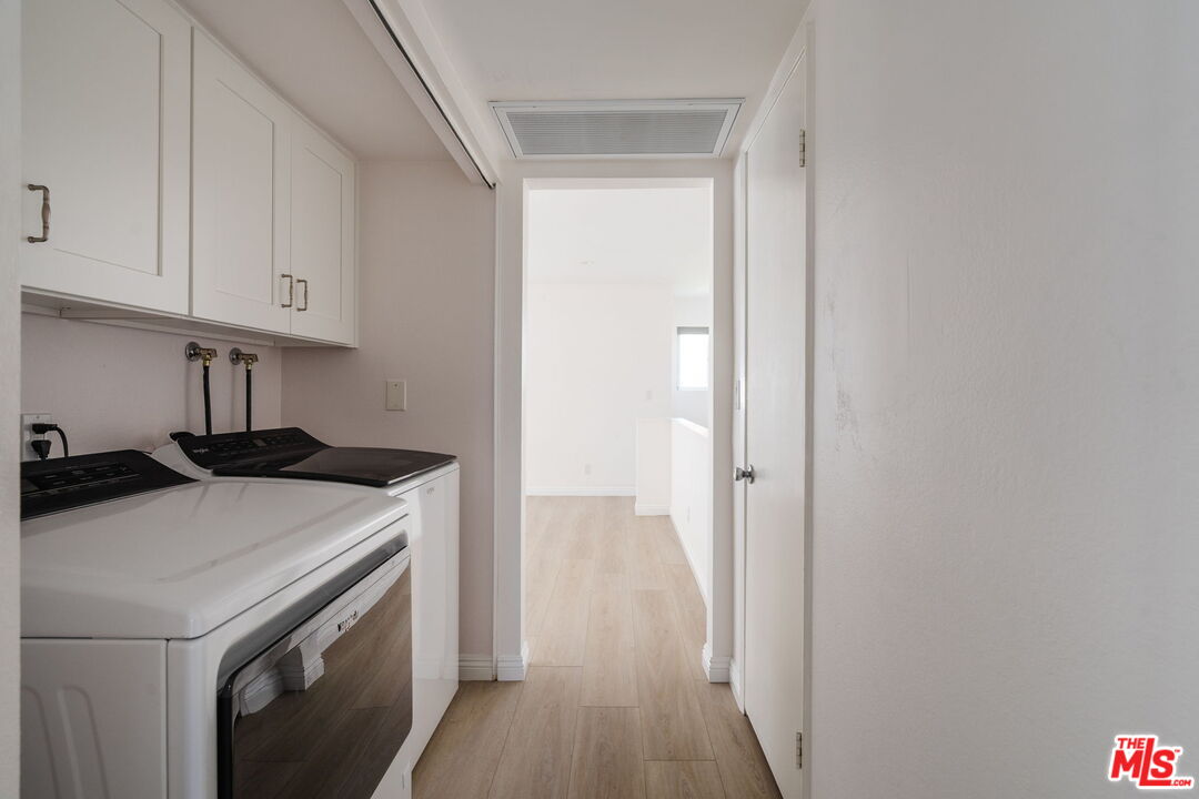 22125 Burbank Blvd Unit: 7