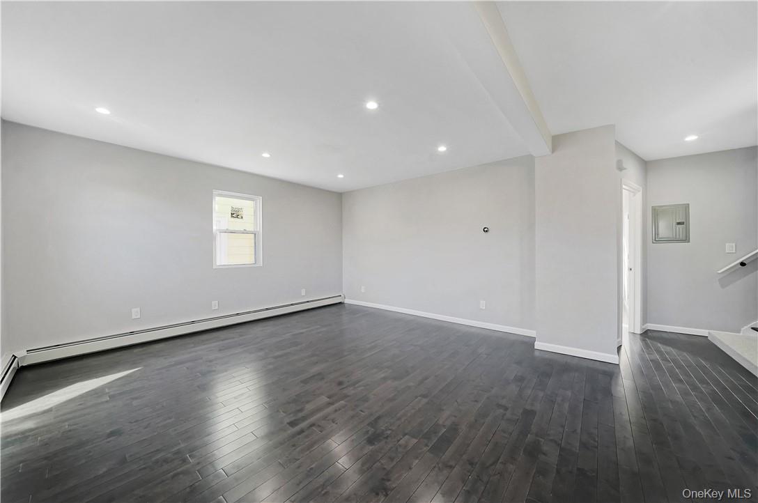 173 Washington Street Unit: 2