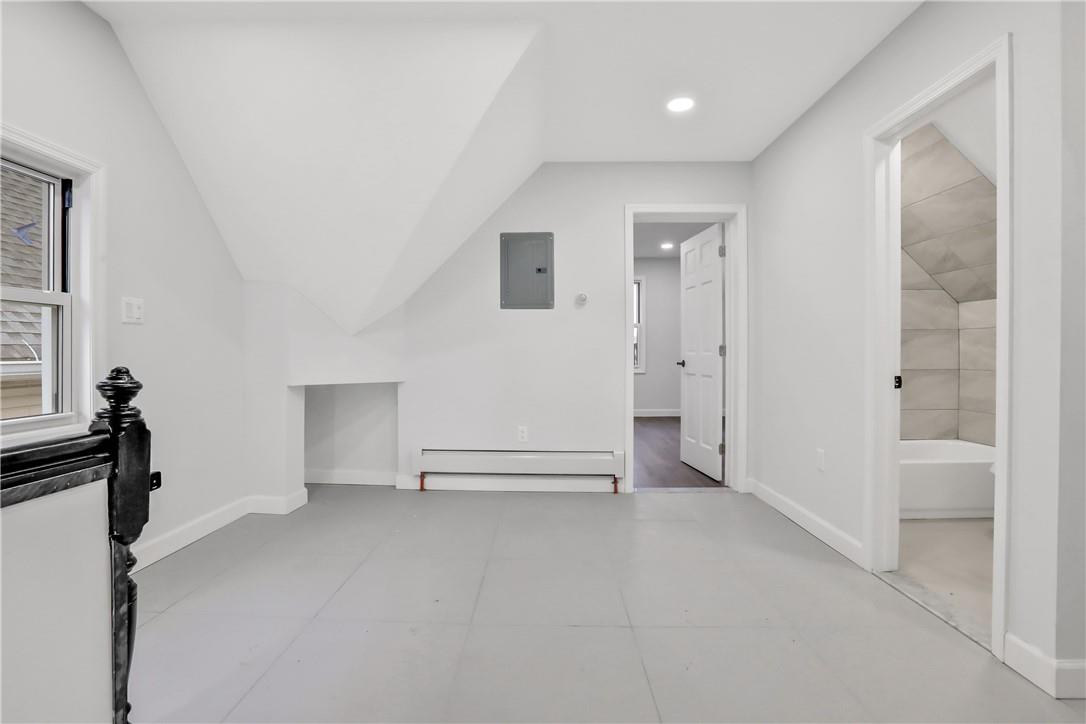 115 Washington Street Unit: 3