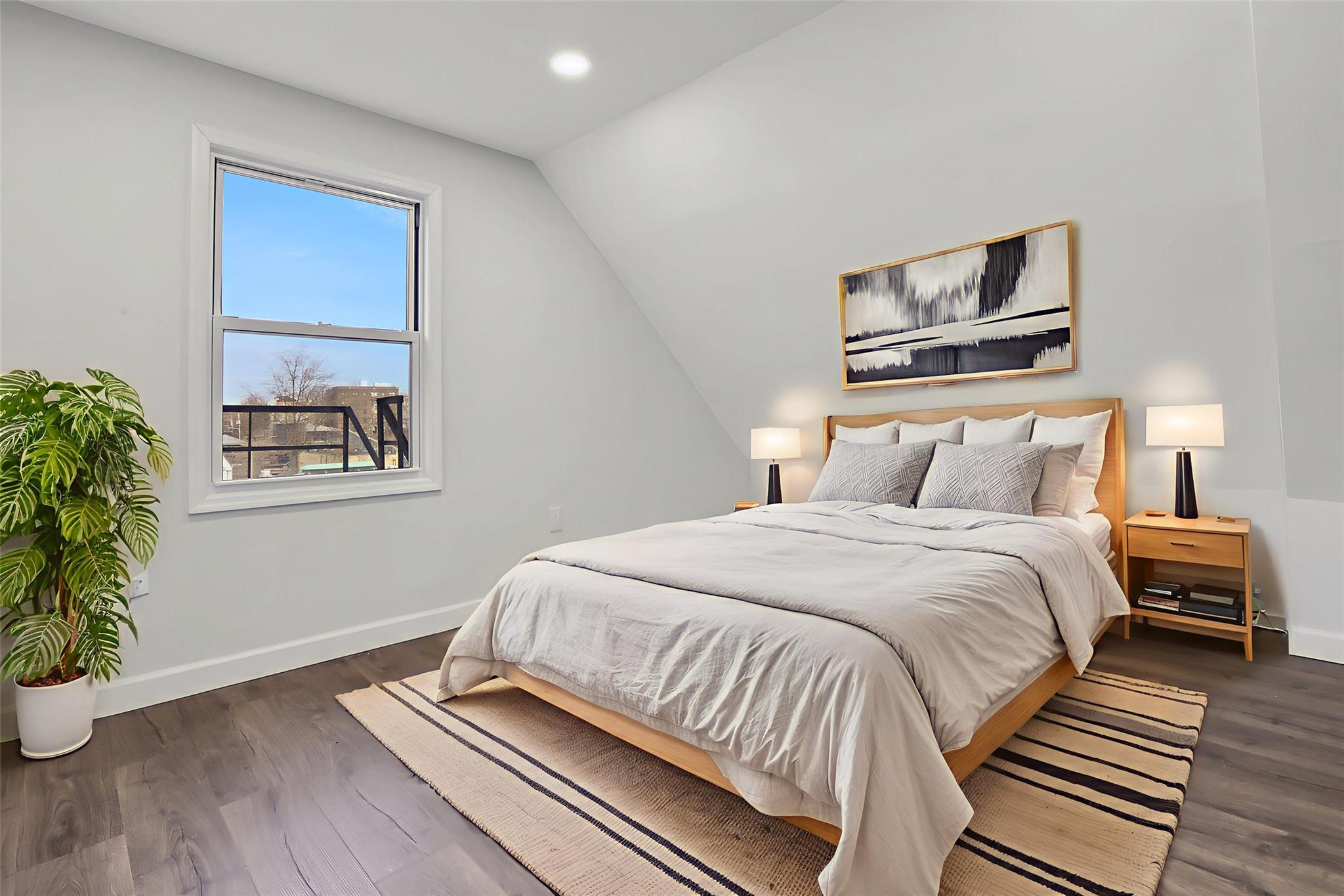 115 Washington Street Unit: 3