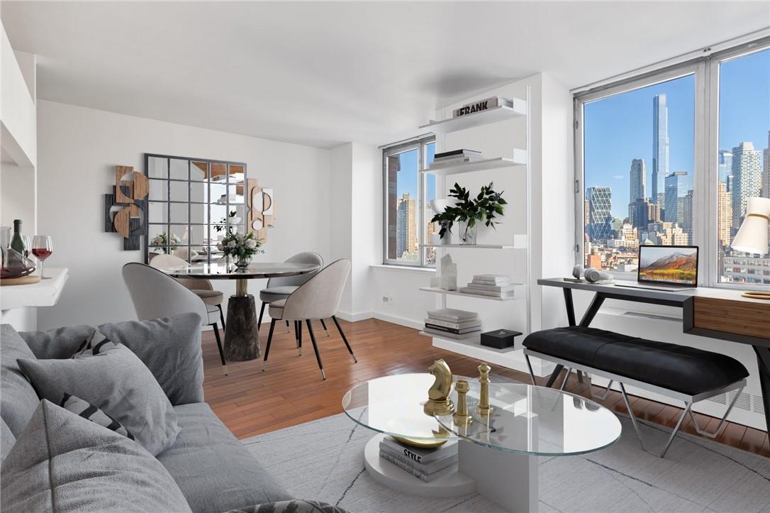500 W 43rd Street Unit: 15E