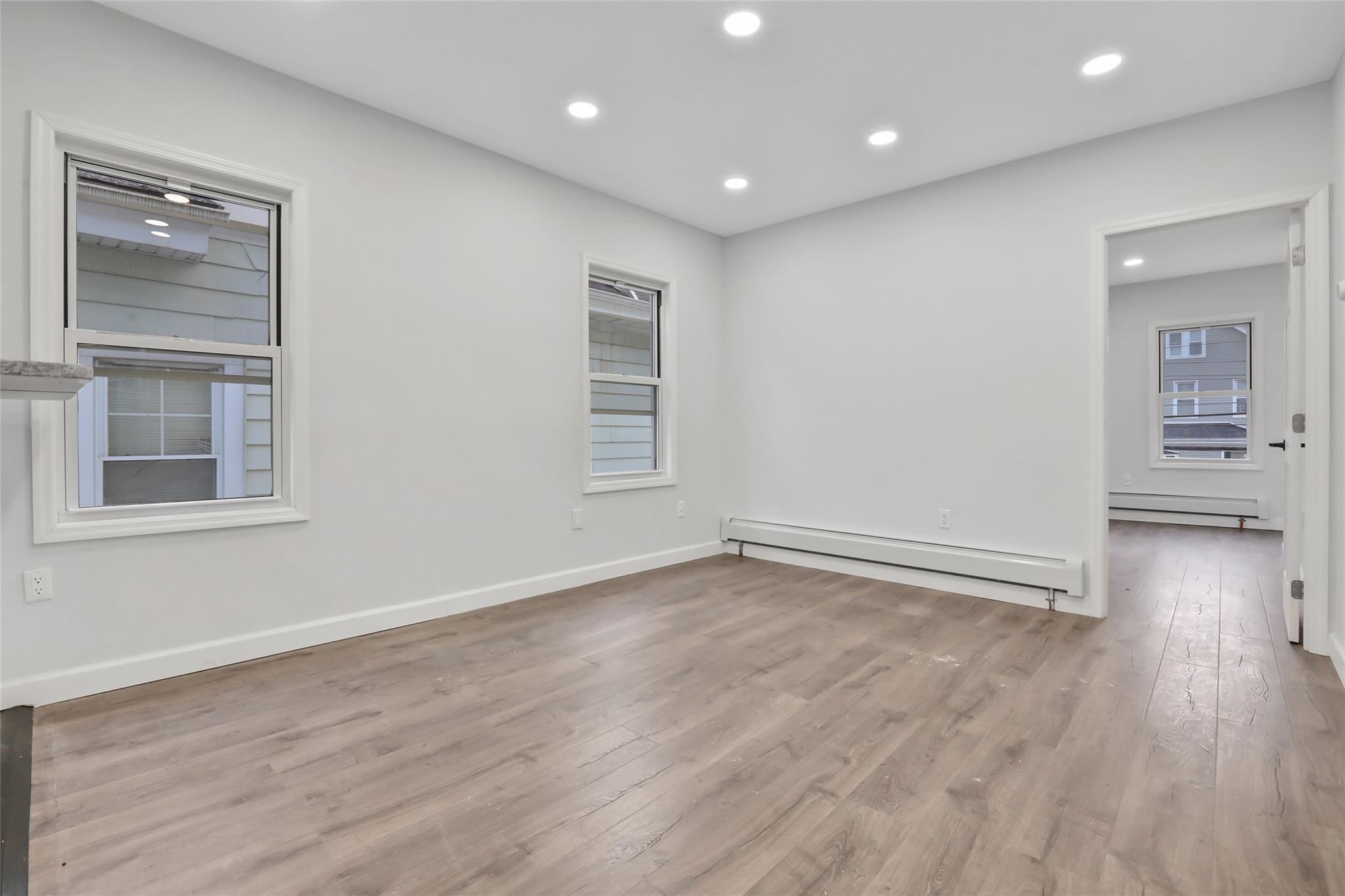 115 Washington Street Unit: 2