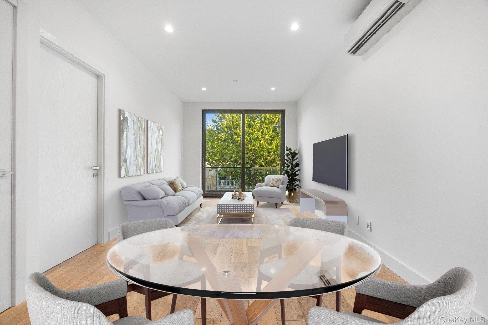 2633 28th Street Unit: 3B