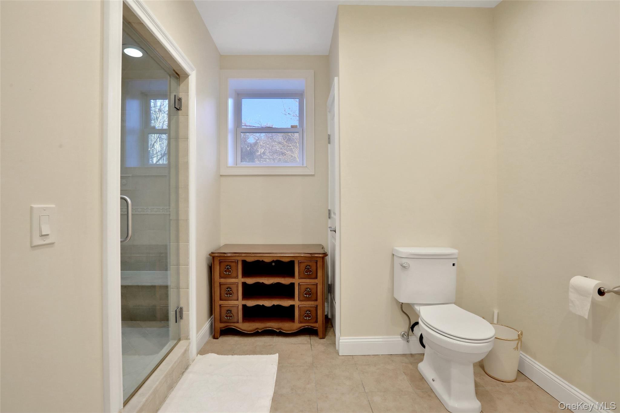 180 Taxter Road