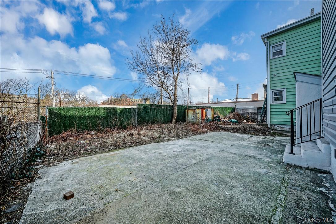 173 Washington Street Unit: 1