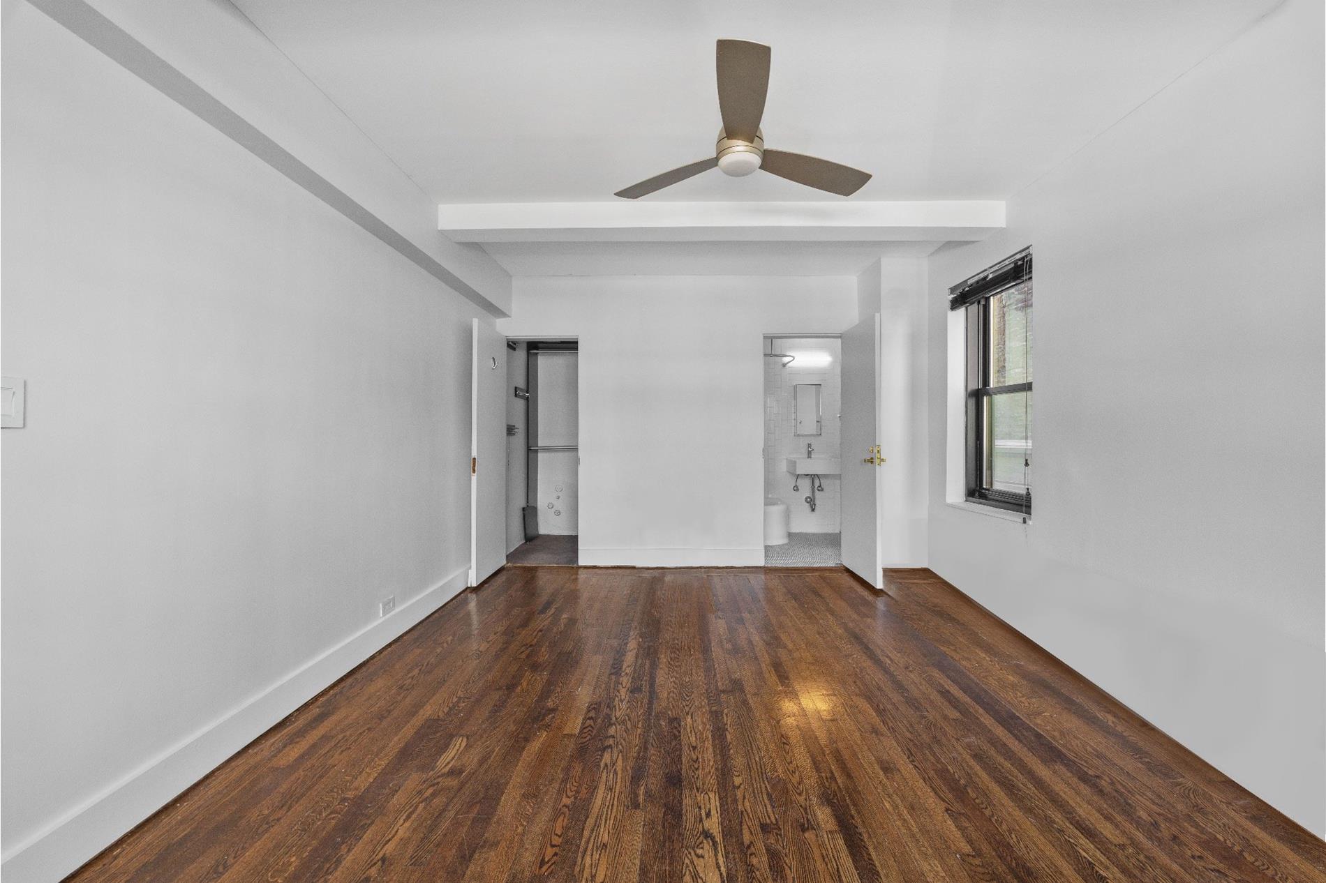 300 W 23rd Street 2K