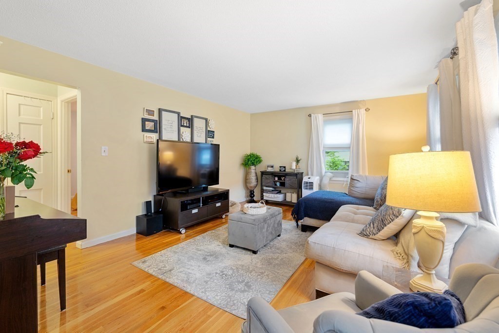 5 John F Kennedy Ave