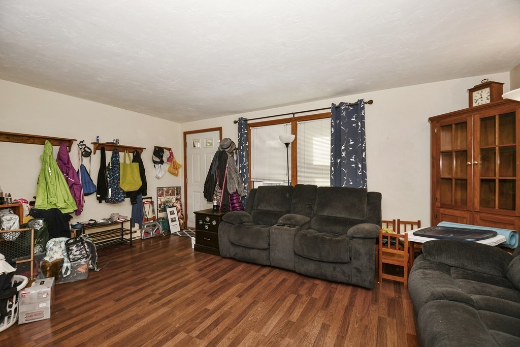 967 Patriots Road Unit: 2